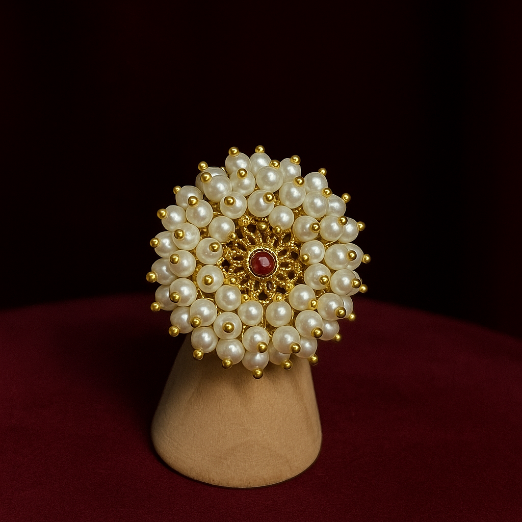 Pearl Ring in Pink